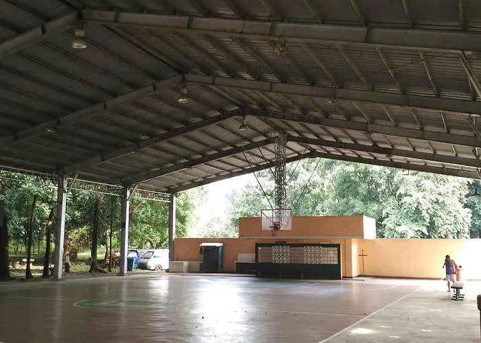 Big House In Quezon *