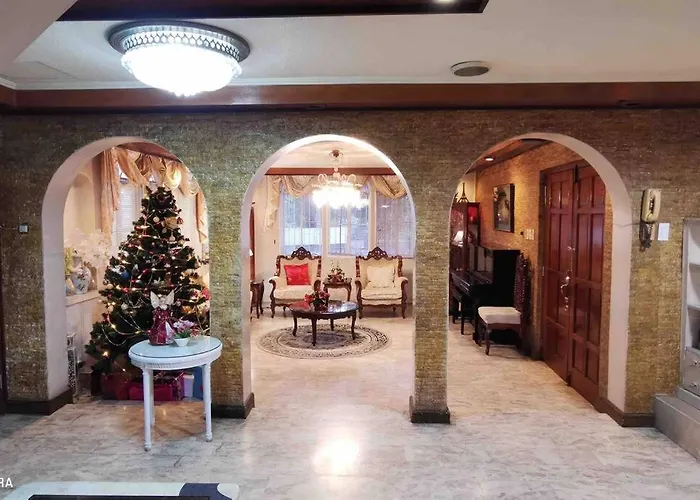 Big House In Quezon